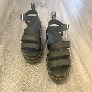 Dr martens Blair’s sandal size 8 womens